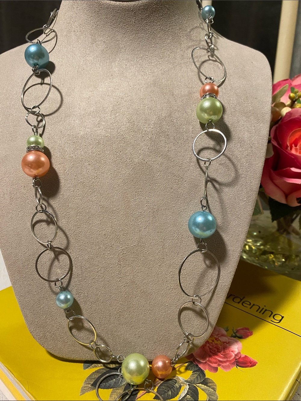 Multi-Color Pearl Link Necklace